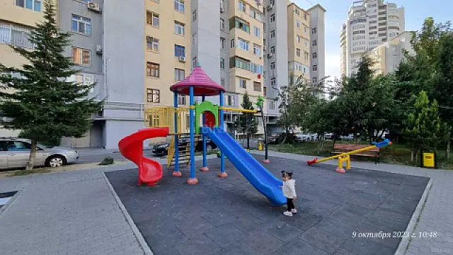 Kirayə verilir 2 otaqlı mənzil 88 m²