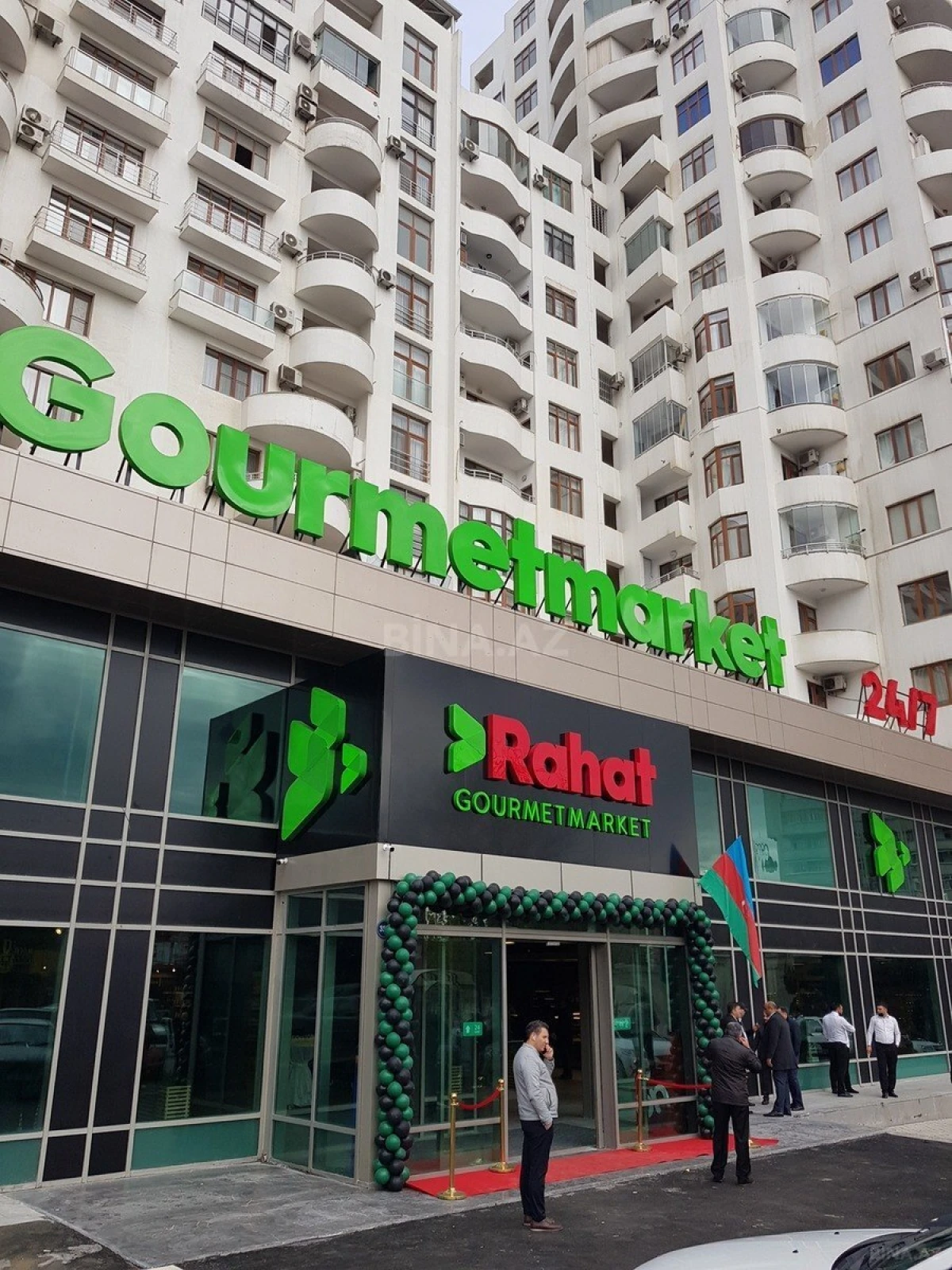 Kirayə verilir 2 otaqlı mənzil 88 m²