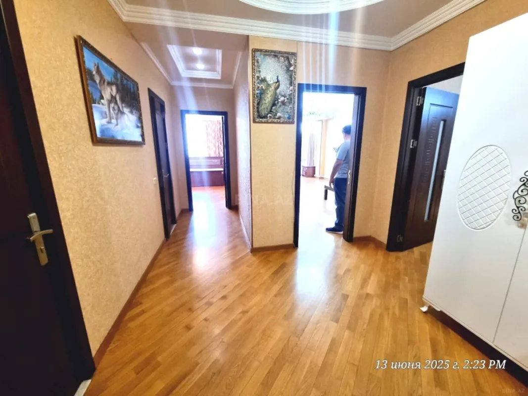 Kirayə verilir 2 otaqlı mənzil 88 m²
