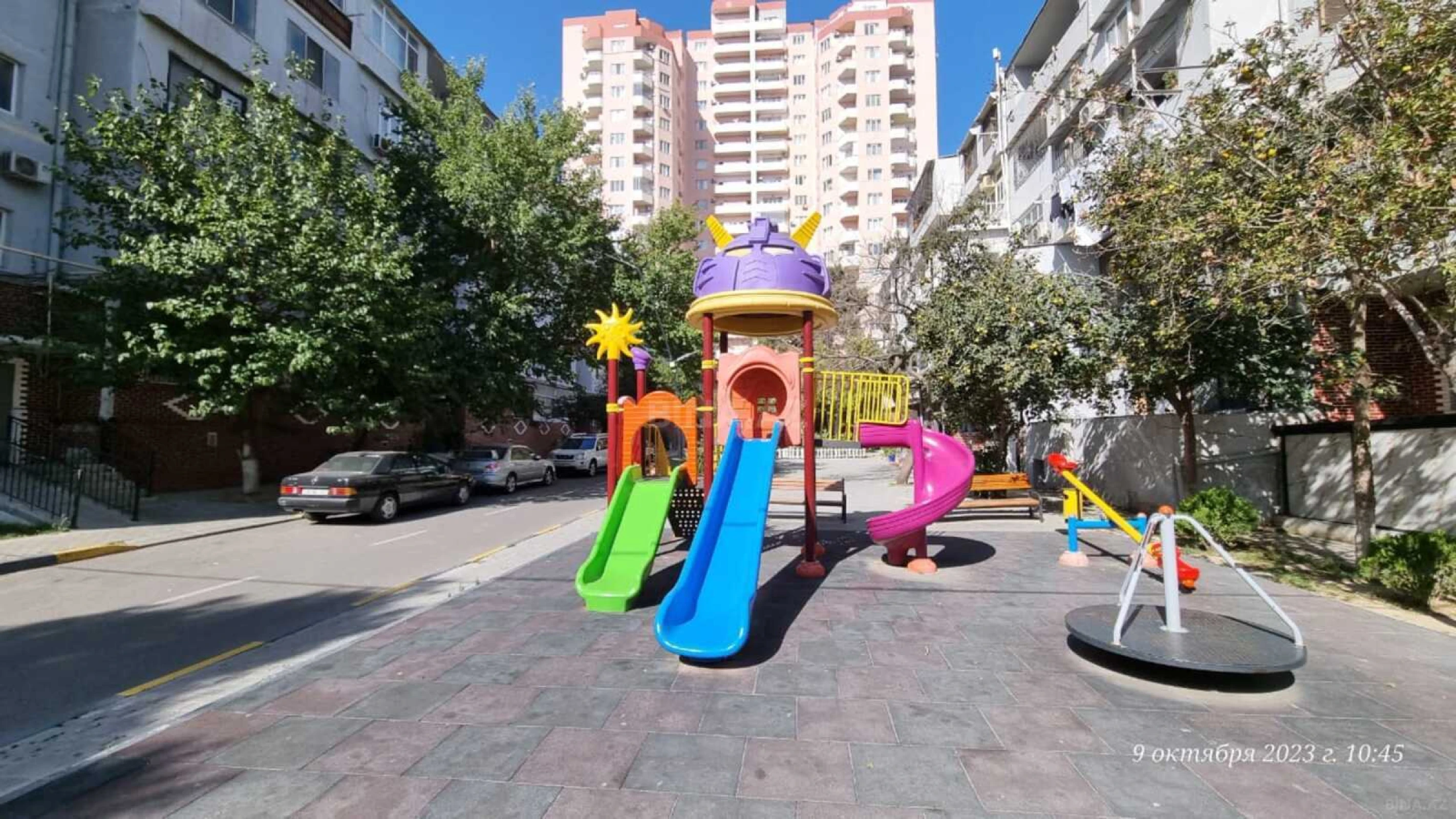 Kirayə verilir 2 otaqlı mənzil 88 m²