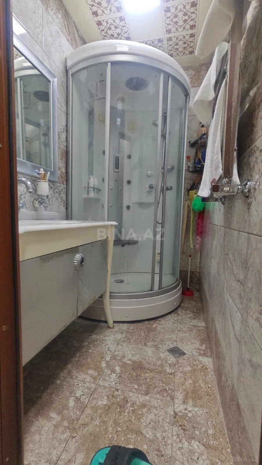 Satılır 5 otaqlı mənzil 120 m²