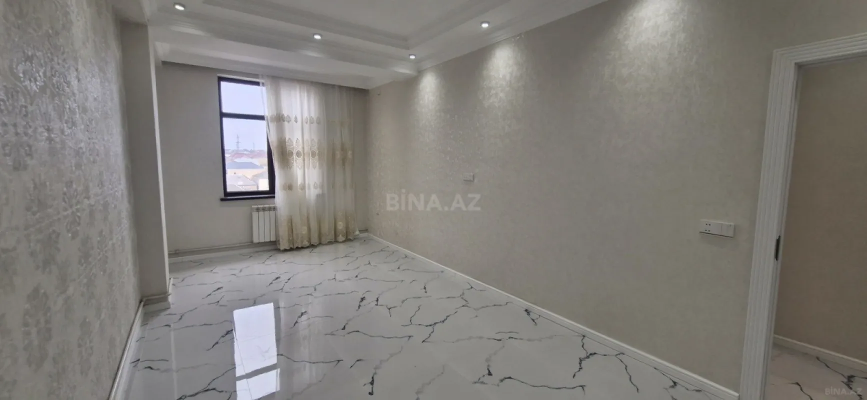 Satılır 2 otaqlı mənzil 58 m²