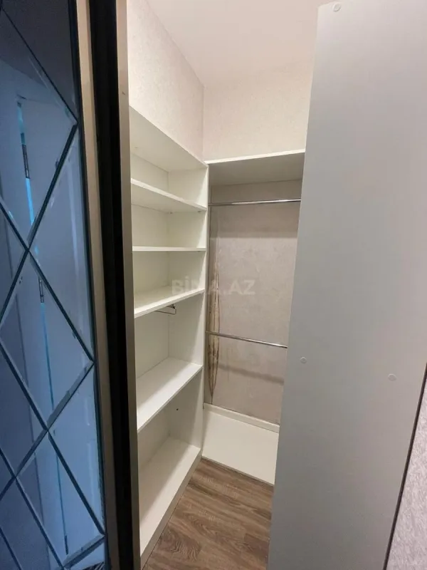 Kirayə verilir 2 otaqlı mənzil 100 m²