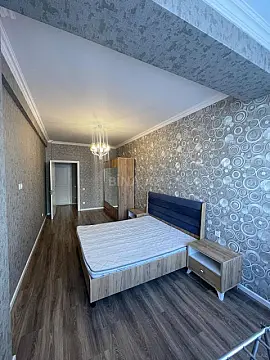 Kirayə verilir 2 otaqlı mənzil 100 m²