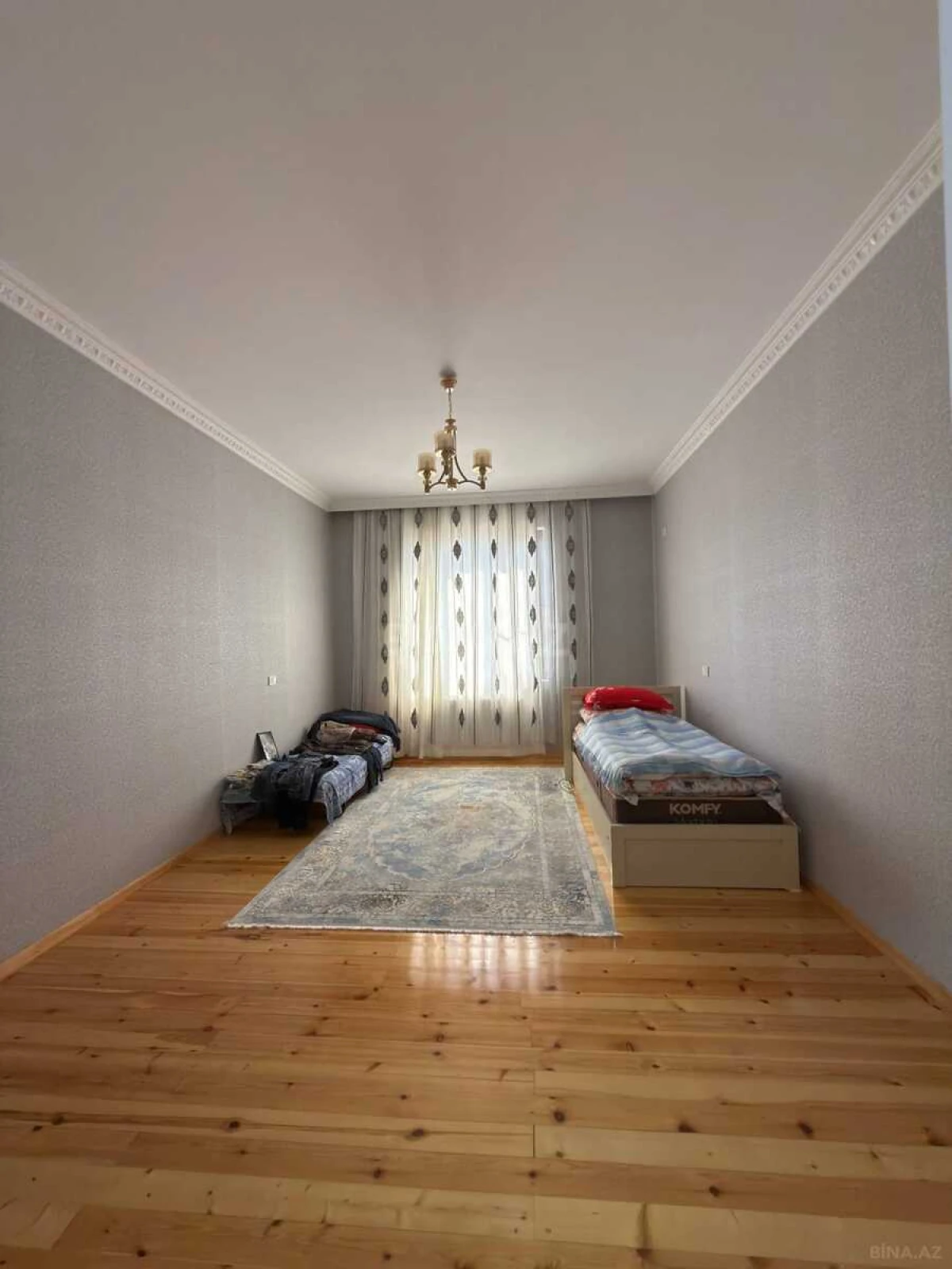 Satılır 8 otaqlı həyət evi 460 m²