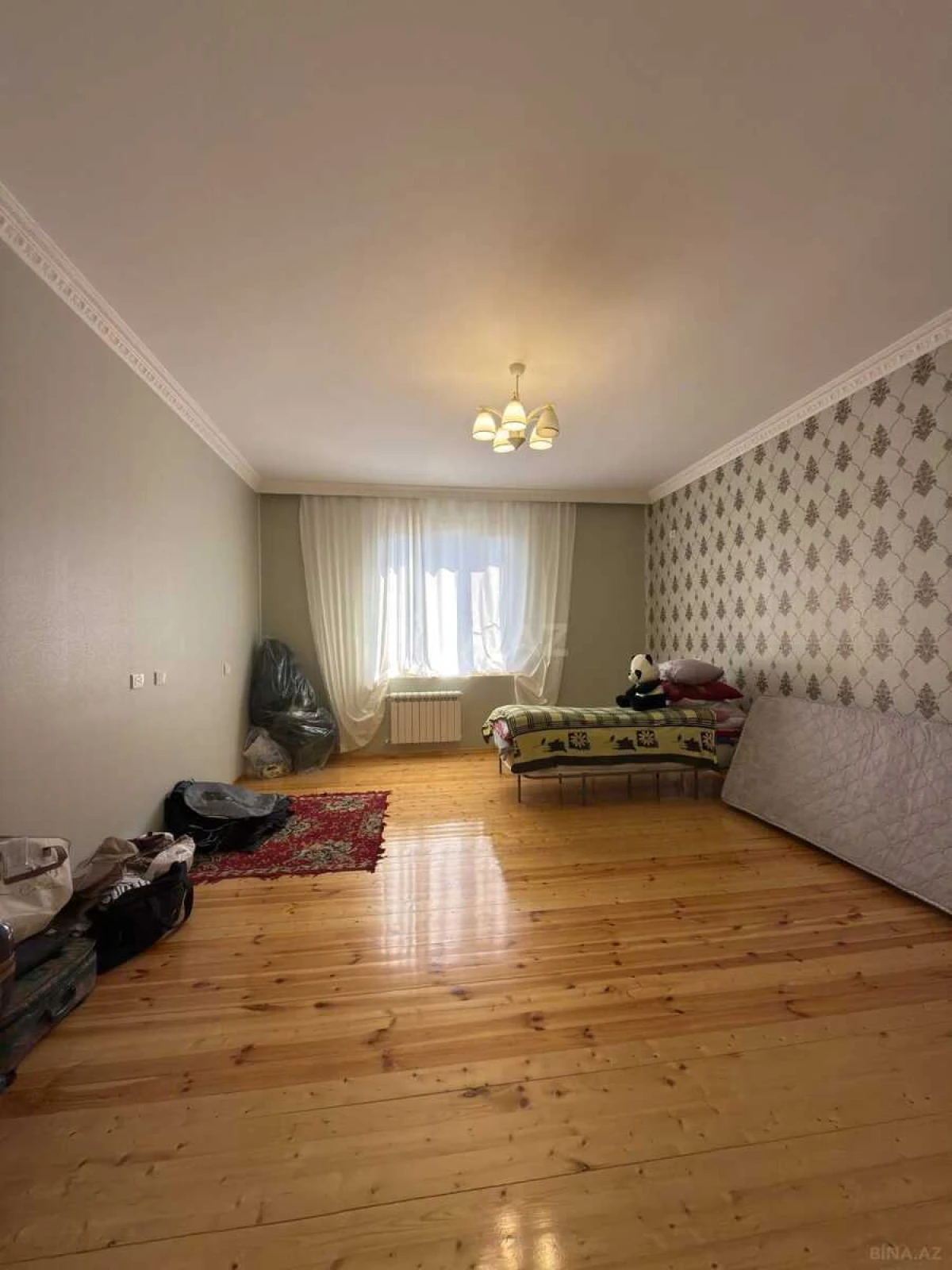 Satılır 8 otaqlı həyət evi 460 m²