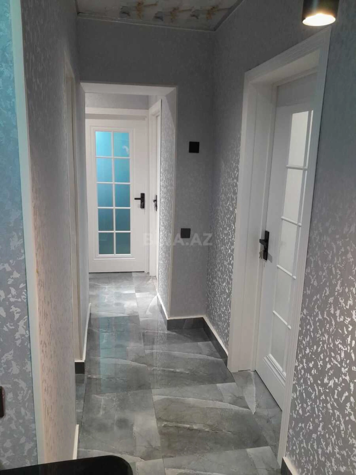 Satılır 3 otaqlı mənzil 62 m²