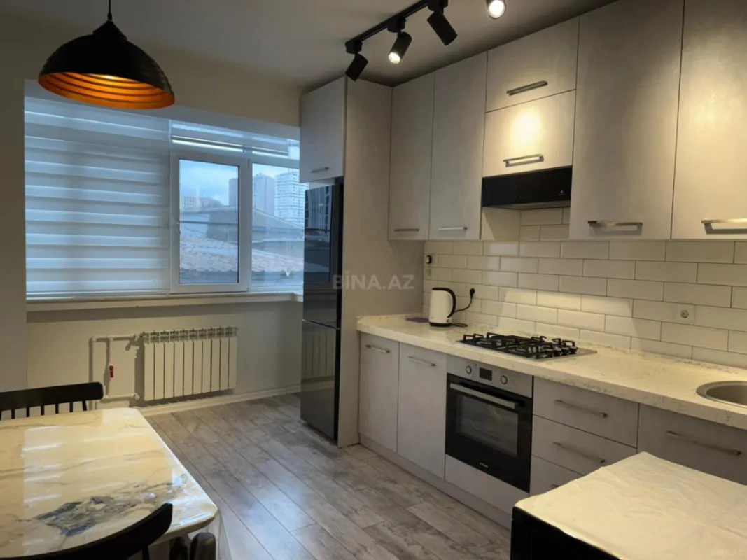 Satılır 2 otaqlı mənzil 60 m²