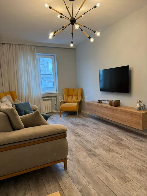 Satılır 2 otaqlı mənzil 60 m²