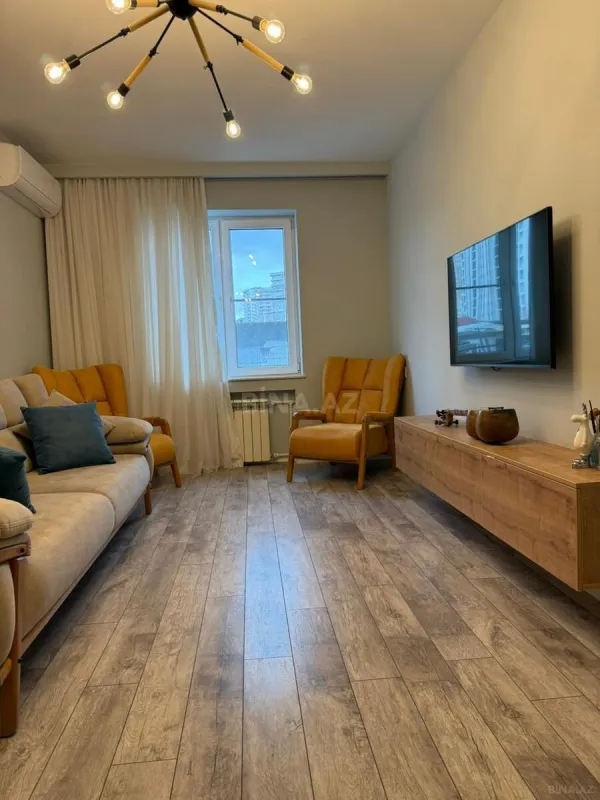 Satılır 2 otaqlı mənzil 60 m²
