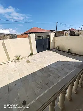 Satılır 3 otaqlı həyət evi 80 m²