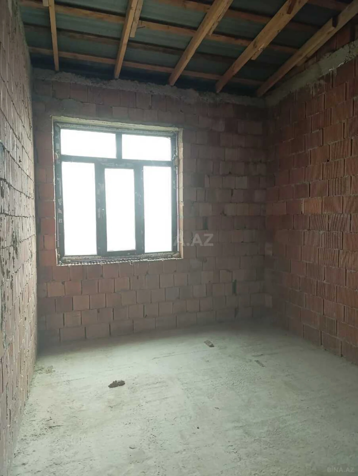 Satılır 2 otaqlı mənzil 70 m²