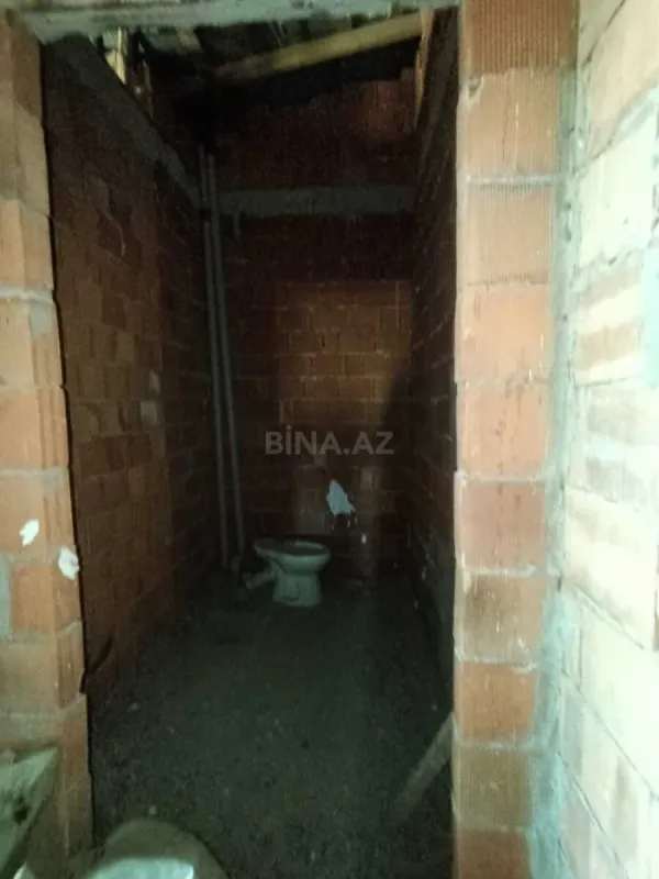 Satılır 2 otaqlı mənzil 70 m²