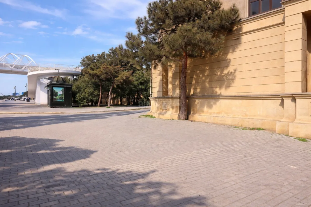 Satılır torpaq sahəsi 6 m²