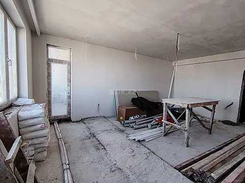 Satılır 2 otaqlı mənzil 88 m²