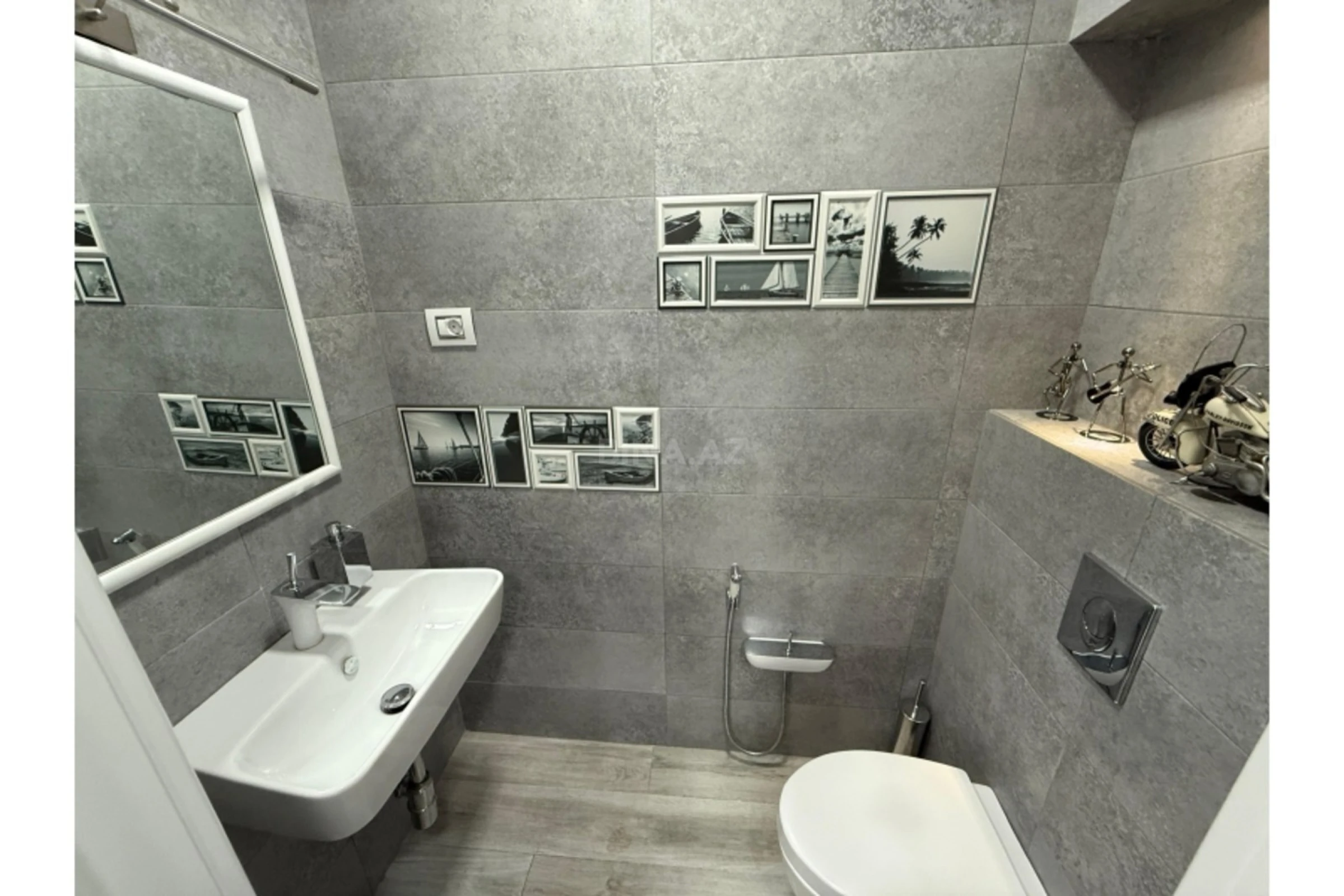 Kirayə verilir 4 otaqlı mənzil 180 m²