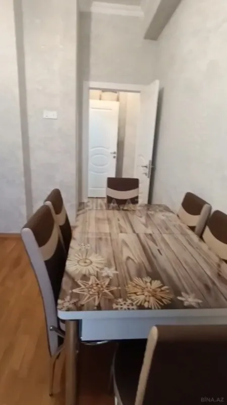 Satılır 2 otaqlı mənzil 70 m²