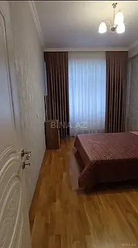 Satılır 2 otaqlı mənzil 70 m²