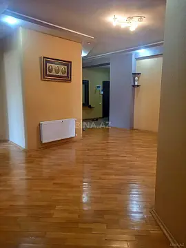 Satılır 3 otaqlı mənzil 140 m²