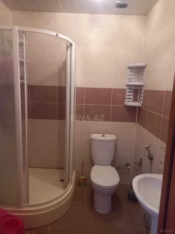 Satılır 3 otaqlı mənzil 140 m²