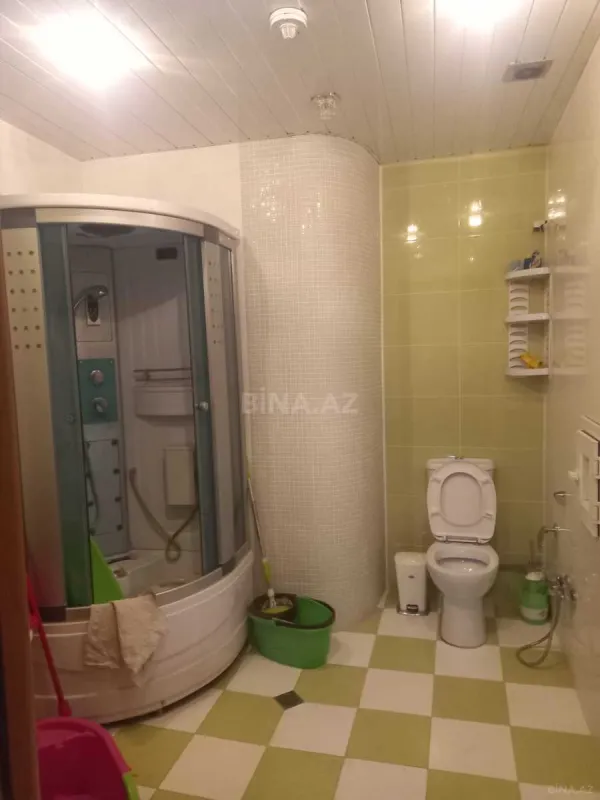 Satılır 3 otaqlı mənzil 140 m²