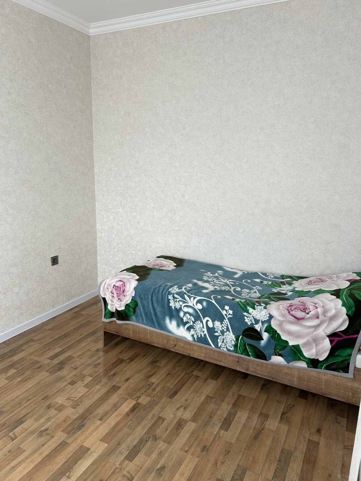 Satılır 3 otaqlı mənzil 65 m²