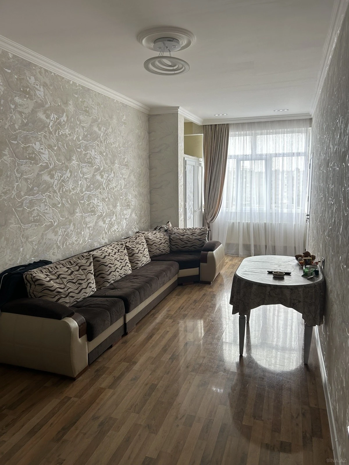 Satılır 3 otaqlı mənzil 65 m²