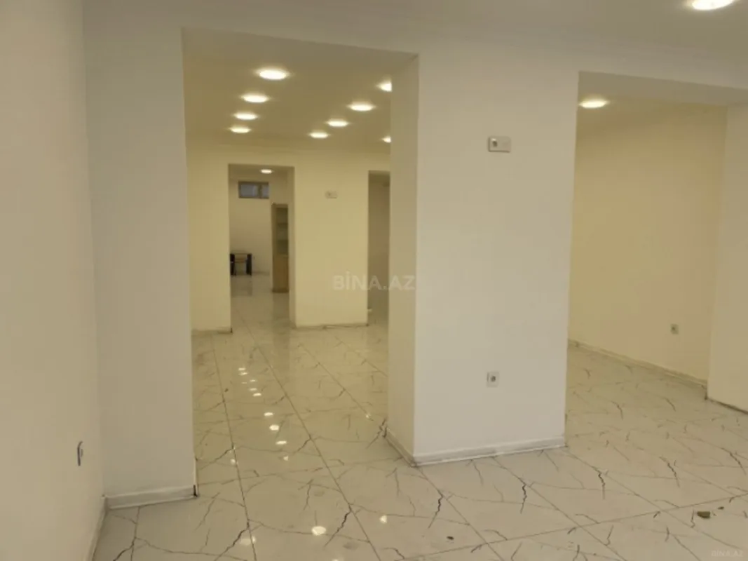 Satılır obyekt 60 m²