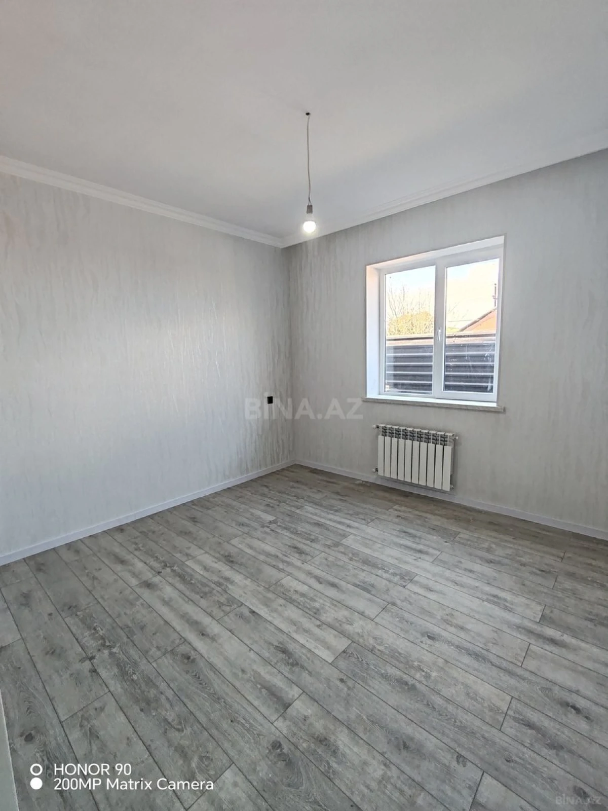 Satılır 4 otaqlı həyət evi 200 m²