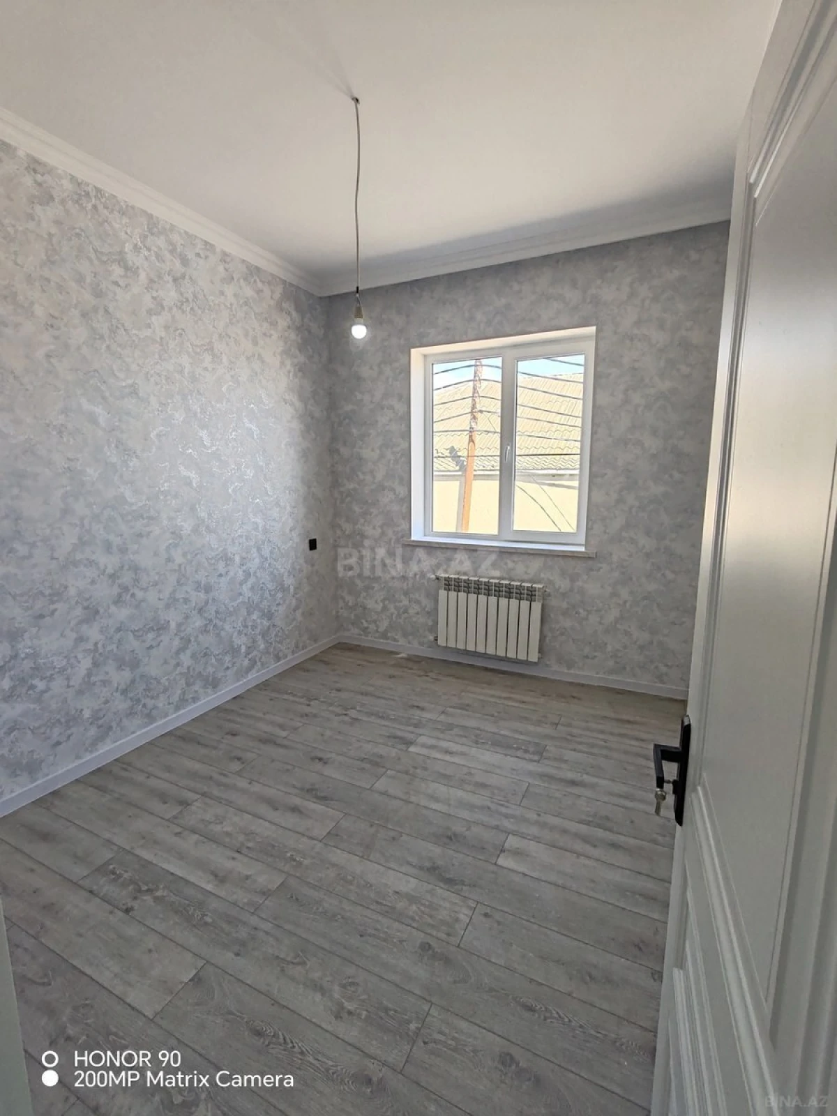 Satılır 4 otaqlı həyət evi 200 m²