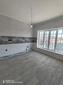 Satılır 4 otaqlı həyət evi 200 m²