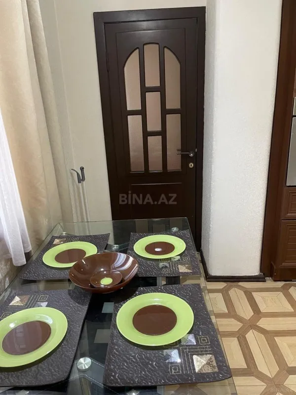 Kirayə verilir 2 otaqlı mənzil 53 m²