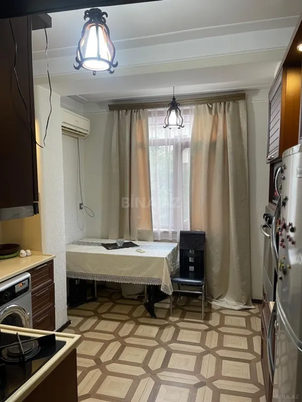 Kirayə verilir 2 otaqlı mənzil 53 m²
