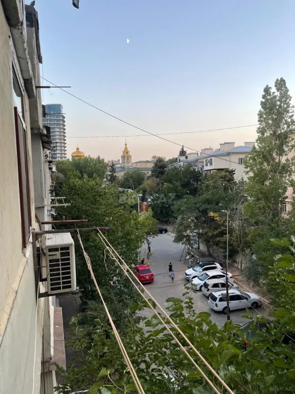 Kirayə verilir 2 otaqlı mənzil 53 m²