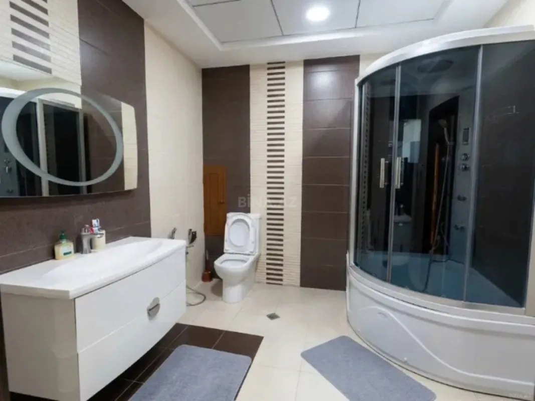 Satılır 2 otaqlı mənzil 118 m²