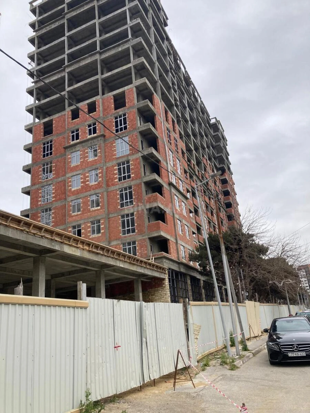 Satılır 3 otaqlı mənzil 86.3 m²