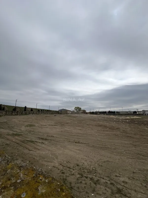 Satılır torpaq sahəsi 400 m²