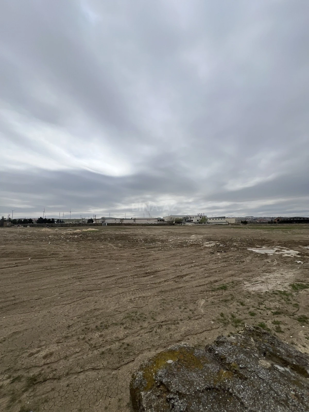 Satılır torpaq sahəsi 400 m²