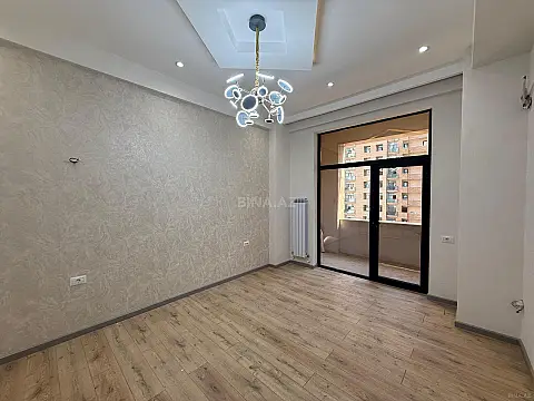 Satılır 2 otaqlı mənzil 91 m²