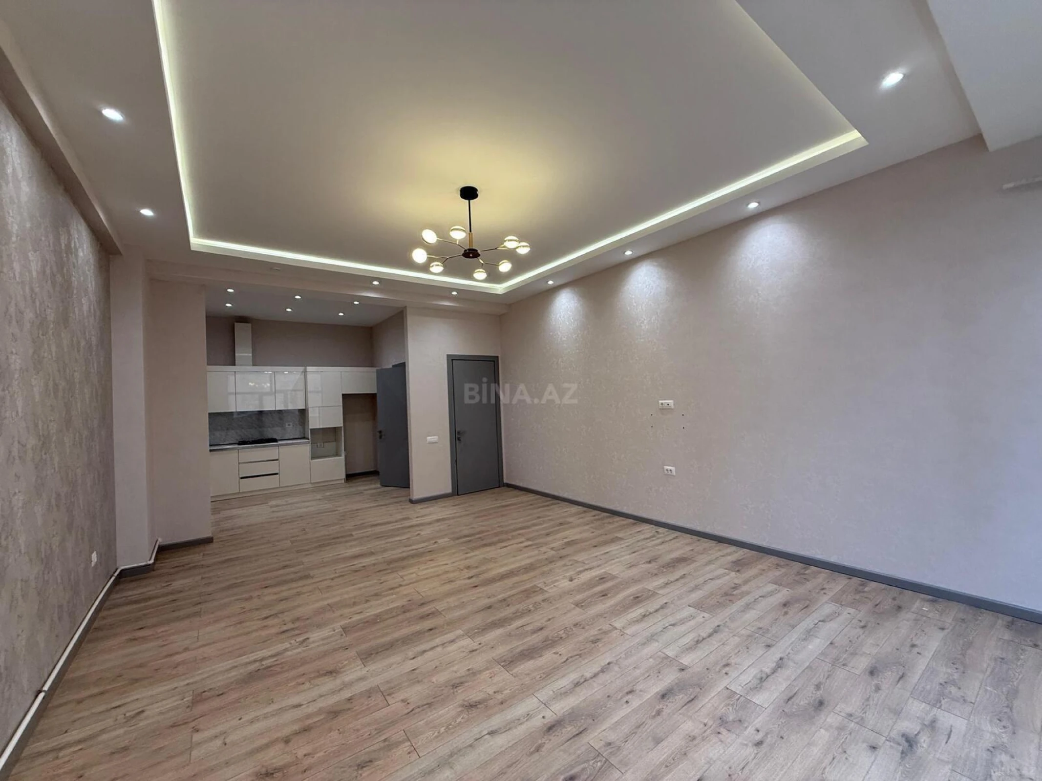 Satılır 2 otaqlı mənzil 91 m²