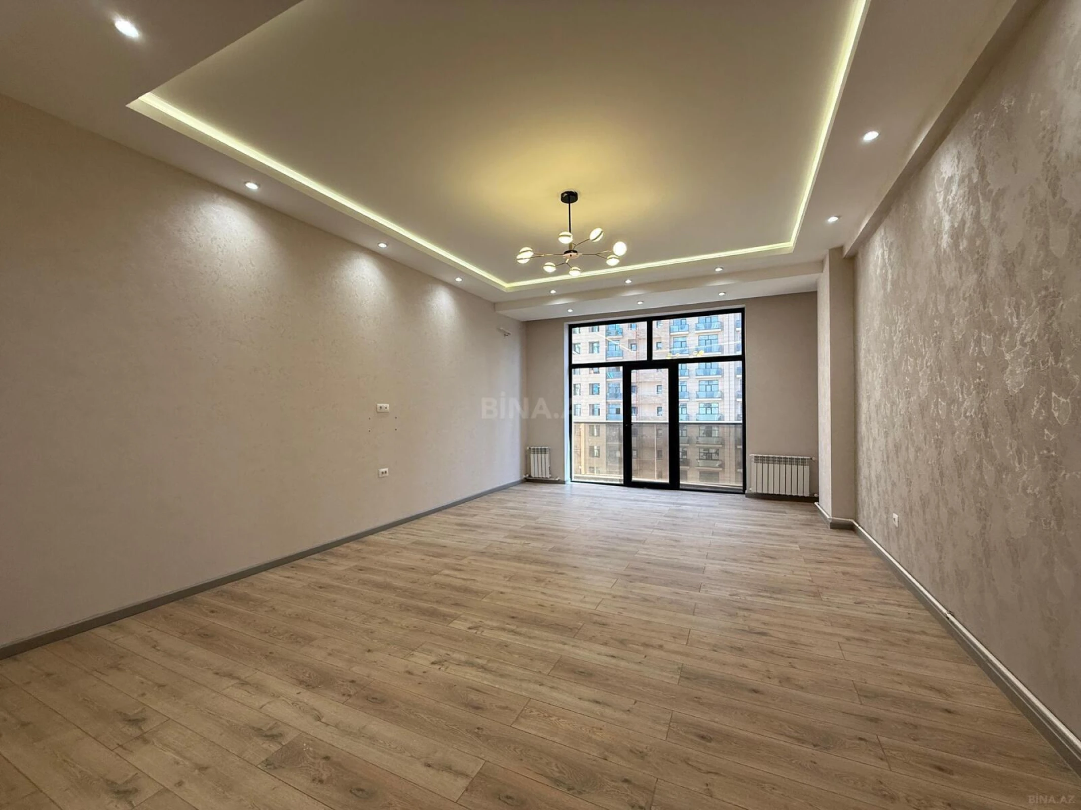 Satılır 2 otaqlı mənzil 91 m²
