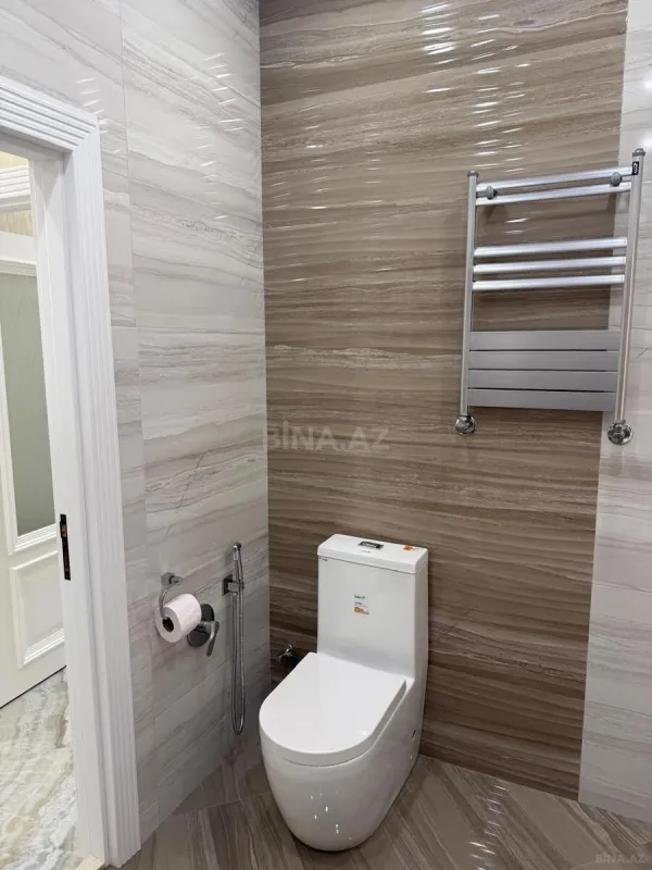 Kirayə verilir 3 otaqlı mənzil 150 m²