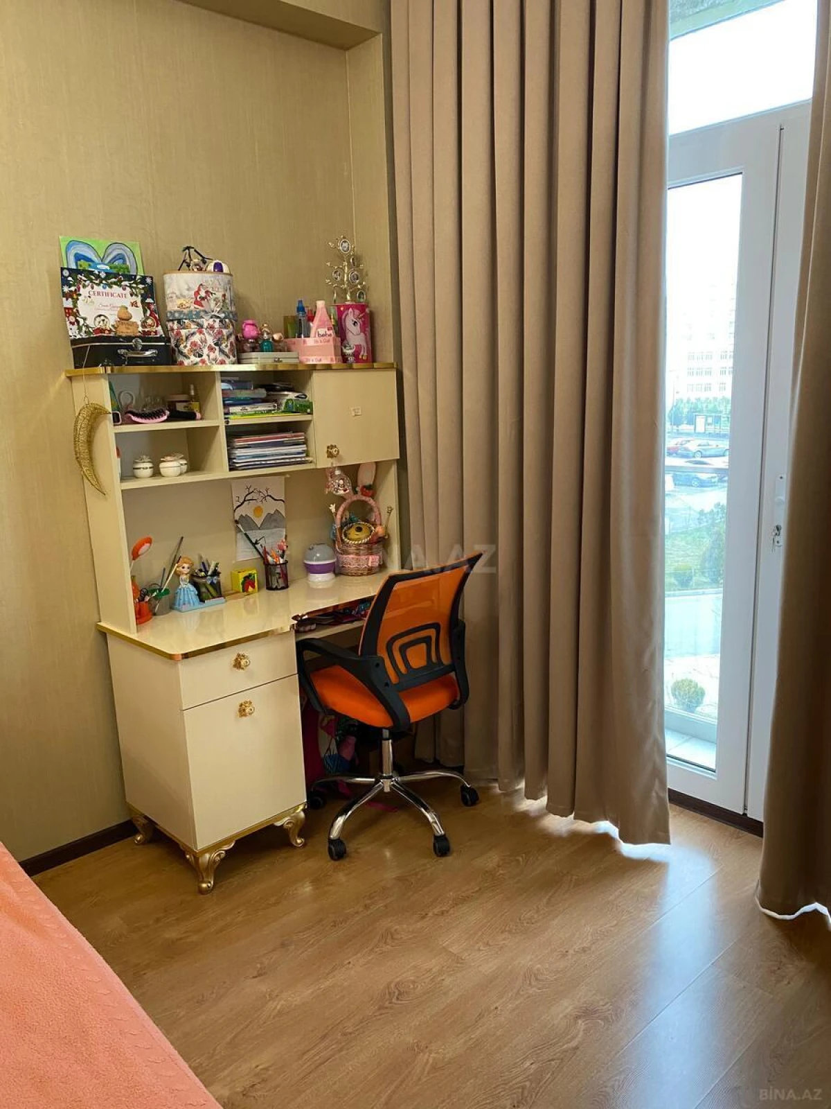 Satılır 3 otaqlı mənzil 78 m²