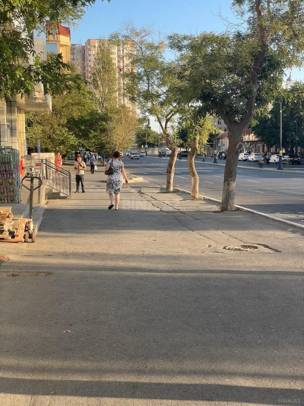 Satılır obyekt 120 m²