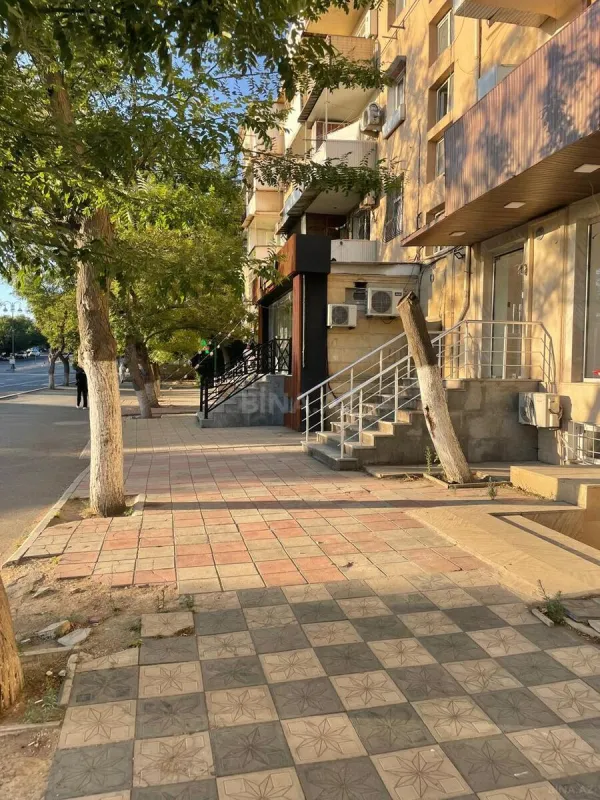 Satılır obyekt 120 m²