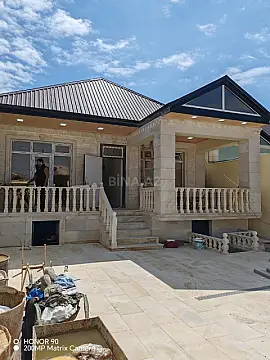 Satılır 4 otaqlı həyət evi 115 m²