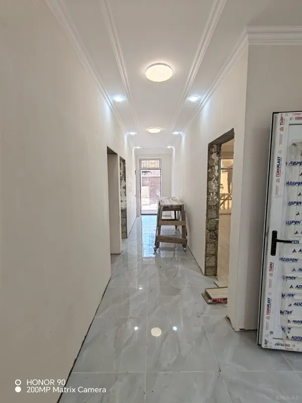 Satılır 4 otaqlı həyət evi 115 m²