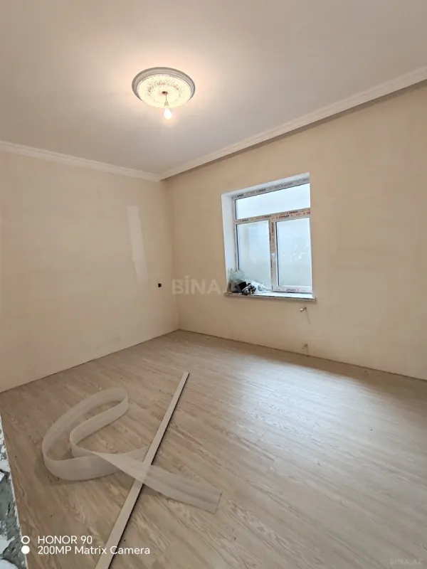 Satılır 4 otaqlı həyət evi 115 m²
