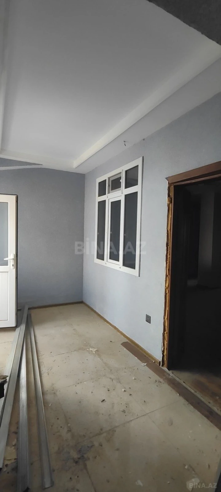 Satılır 5 otaqlı mənzil 260 m²