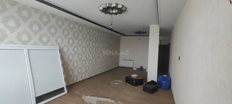 Satılır 5 otaqlı mənzil 260 m²